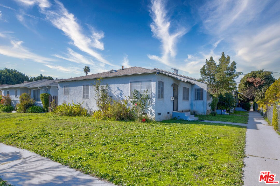9021 Reading Ave, Westchester, CA 90045