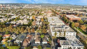 Return on Equity (ROE) – A Smarter Way for Los Angeles Multifamily Owners to Evaluate Their Position Return on Equity (ROE): A Smarter Way for Los Angeles Multifamily Owners to Evaluate Their Position